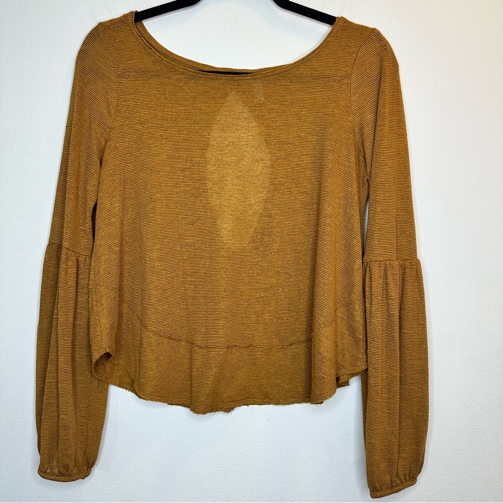 Free People Women's Long Sleeve Top Mustard Teardrop Cutout in the Back Sz XS
